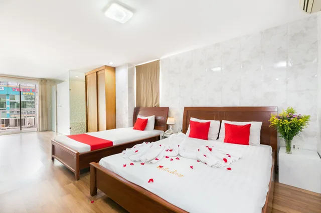 غرفة عائلية رباعية بسريرين كوين، Holiday Hotel 5/10
