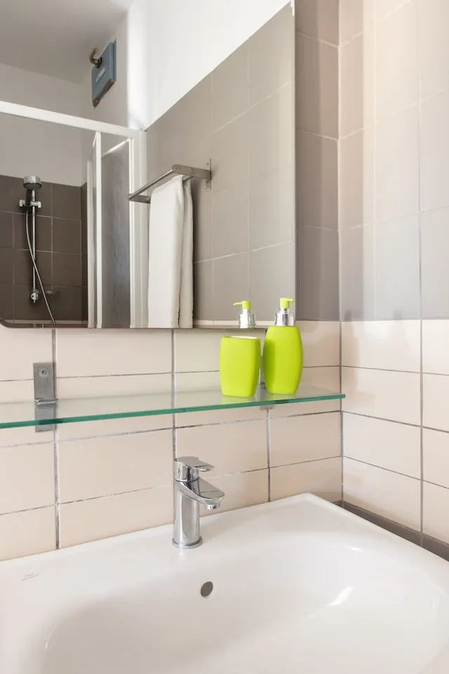 2 Bedrooms, Apartment, Queen and Twin Beds, Partial Caldera View, Plunge Pool، Aura Marina Apartments 3/3