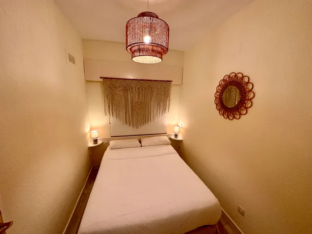 غرفة سوبيريور بسرير مزدوج، Far Home Hostel 2/5