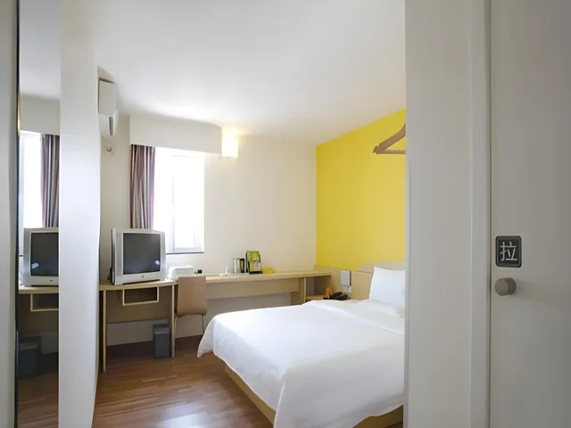 غرفة بسرير مزدوج، 7 Days Inn (Dongguan Houjie Convention and Exhibition Center) 1/1