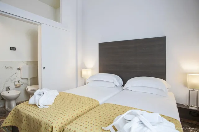 غرفة بسريرين منفصلين، Hotel Liberty 1904 3/5