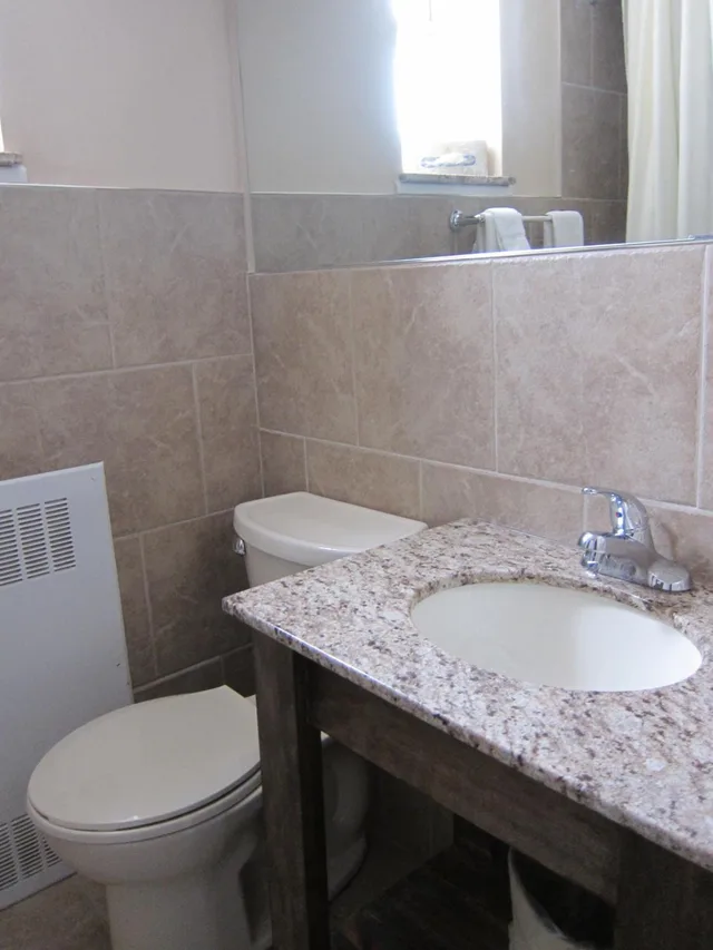 غرفة ديلوكس بسرير كوين، Econo Lodge Downtown Ottawa 4/4
