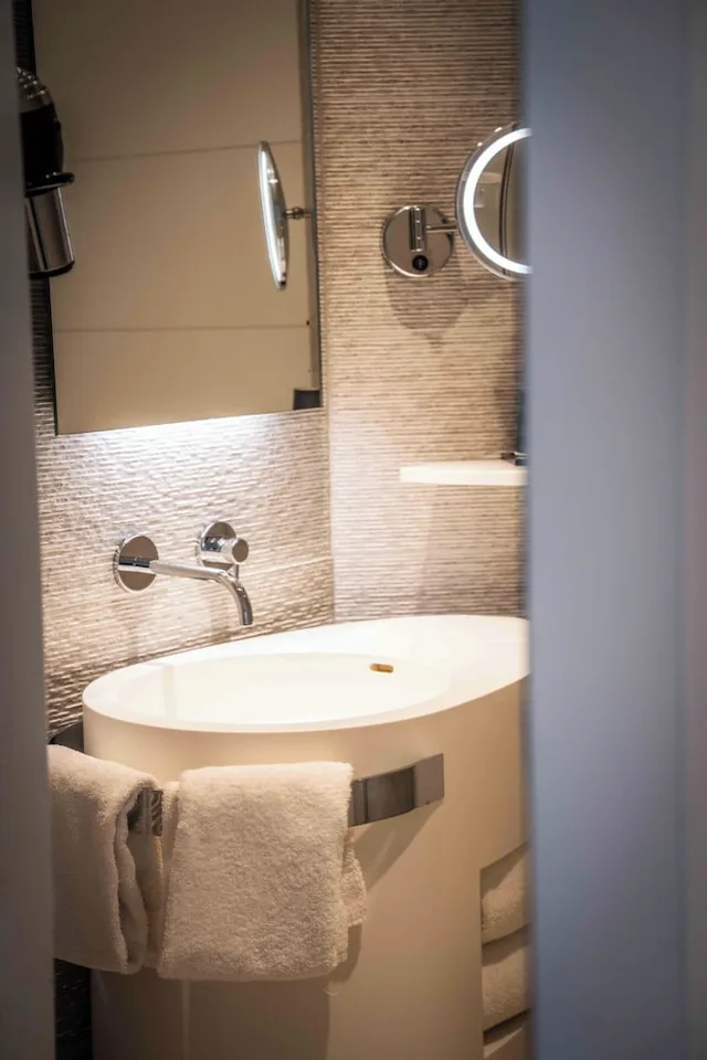 غرفة سوبيريور بسرير كينج، Boutique Hotel Albus Amsterdam Centre 8/8