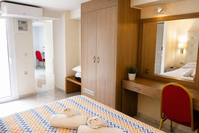 جناح سوبيريور بسرير كوين مع أريكة، Life Hotel 2/4