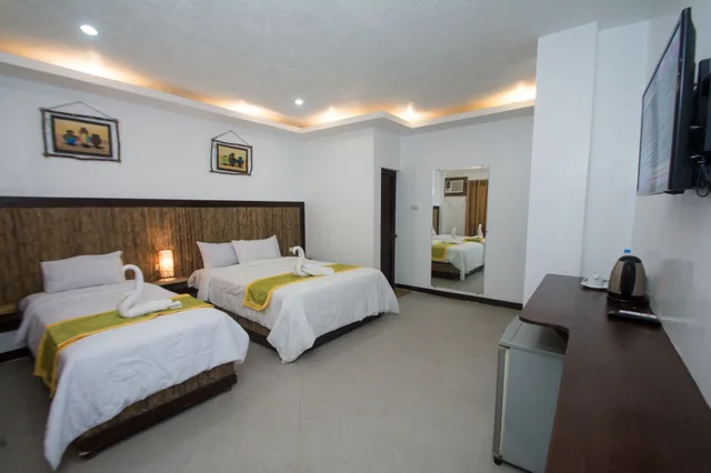 غرفة قياسية ثلاثية بسرير مزدوج وسرير فردي، Bamboo Beach Resort Bar And Restaurant 4/10