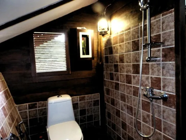 Family, Cabin, 1 Double and 2 Bunk Beds، Rice Barn And Rooms 2/2