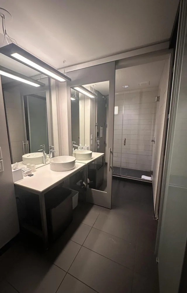 1 Bedroom, Aloft, Suite, King Bed, ALOFT NEWPORT ON THE LEVEE 4/4
