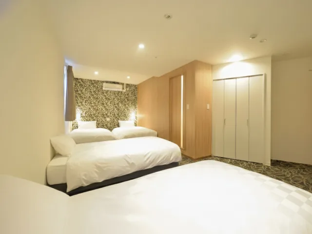 Relax, Twin Beds, 2 Sofa، Sakura Garden Hotel 1/7