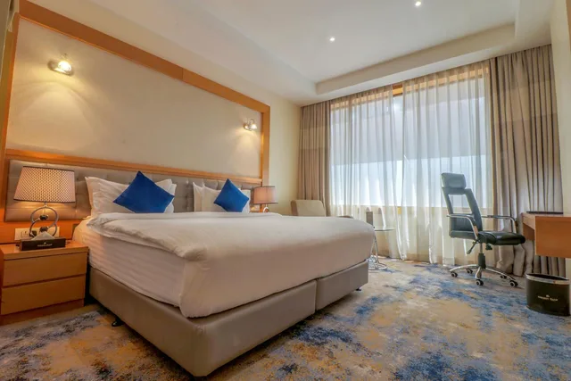 Standard, Commercial View، Golden Tulip Westlands Nairobi 3/10