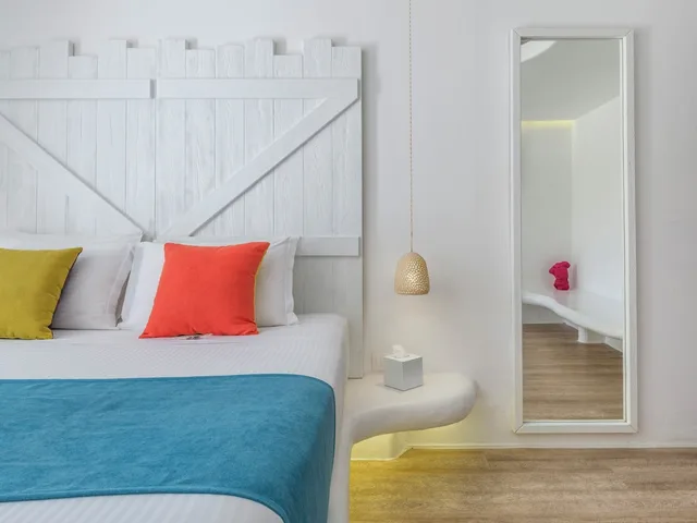غرفة بإطلالة على الحديقة بشرفة مفردة بسرير كوين، Akkadian Mykonos Resort 1/1