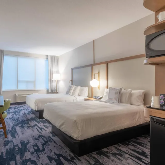 Suite, 2 Queen Beds, Large, Fairfield Inn & Suites by Marriott Revelstoke 4/7