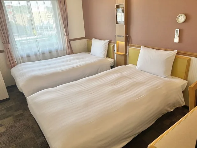 غرفة قياسية بسريرين منفصلين للمدخنين، Toyoko inn tokuyama-eki shinkansen-guchi 1/2