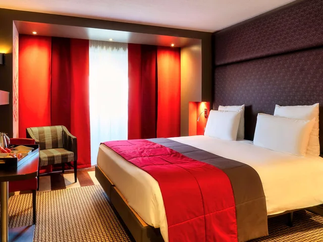 غرفة بسرير مزدوج، Hotel Mercure Paris Montmartre Sacre-Coeur 4/6