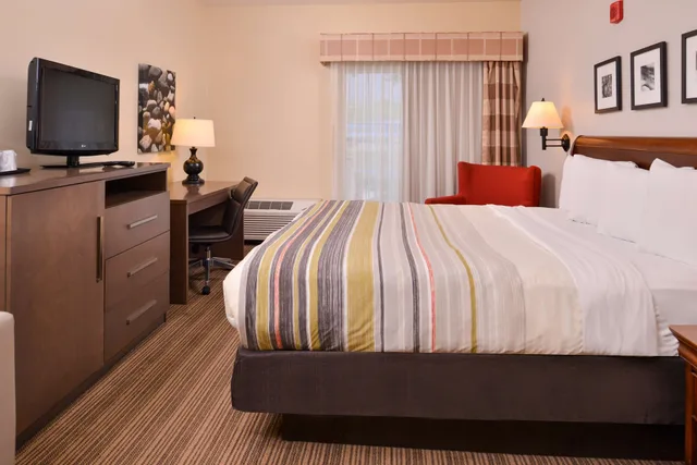 غرفة بسرير كينج، Country Inn Suites By Radisson Omaha Airport Ia 4/5
