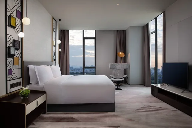 جناح رئاسي بسرير فردي مع دخول صالة النادي، Crowne Plaza Foshan Nanhai 2/3