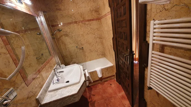 Inner, Double Bed، Coso Viejo Hotel 6/6