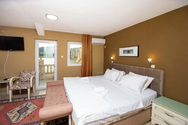 غرفة قياسية بسرير كوين بإطلالة على البحر، Hotel Kuc 10/10