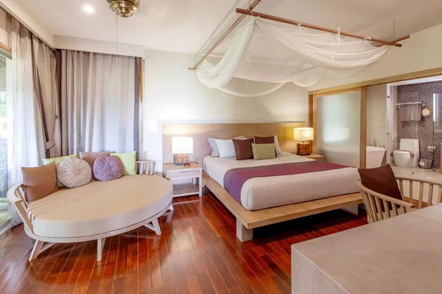 Grand, Ocean, Chalet, Suite، Pakasai Resort 6/10