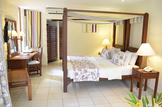 غرفة بسريرين منفصلين بإطلالة على الحديقة، Baobab Beach Resort 3/5