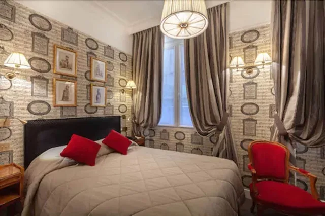 غرفة كلاسيكية بسرير مزدوج، Grand Hotel de L Univers Paris Saint Germain 3/7