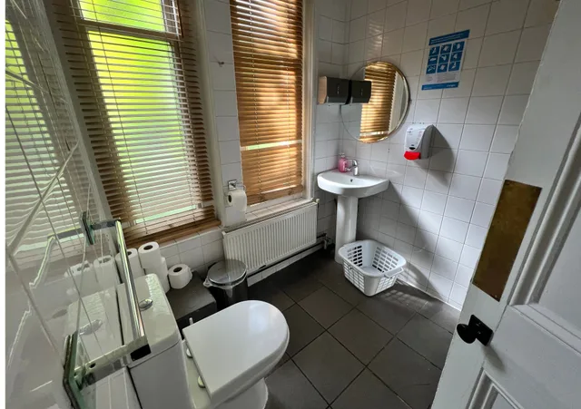 غرفة ثلاثية بحمام مشترك، Arran House Hotel 5/6
