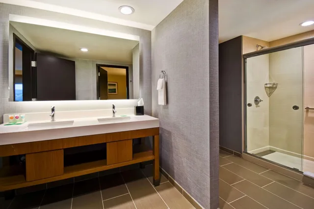 suite, multiple beds، Hyatt Place Huntsville 3/4