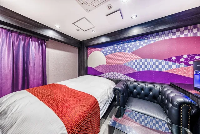 غرفة قياسية بسرير كينج، Hotel Lotus Umeda -Adult Only Osaka 4/7