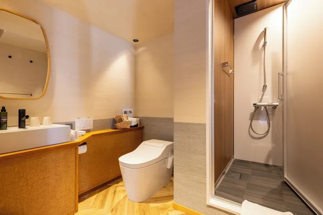 غرفة عائلية بسريرين مزدوجين مع أريكة، HOTEL TOMOS ASAKUSA 7/7