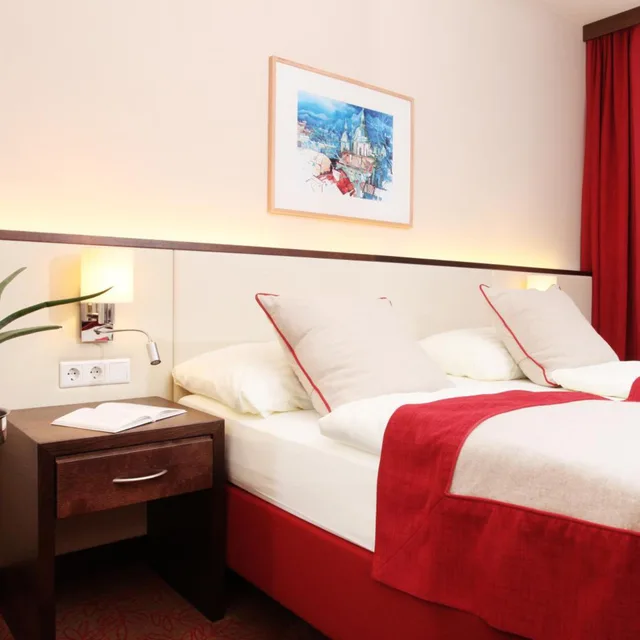 غرفة كلاسيكية بسرير مزدوج، Seehotel Rust 4/8