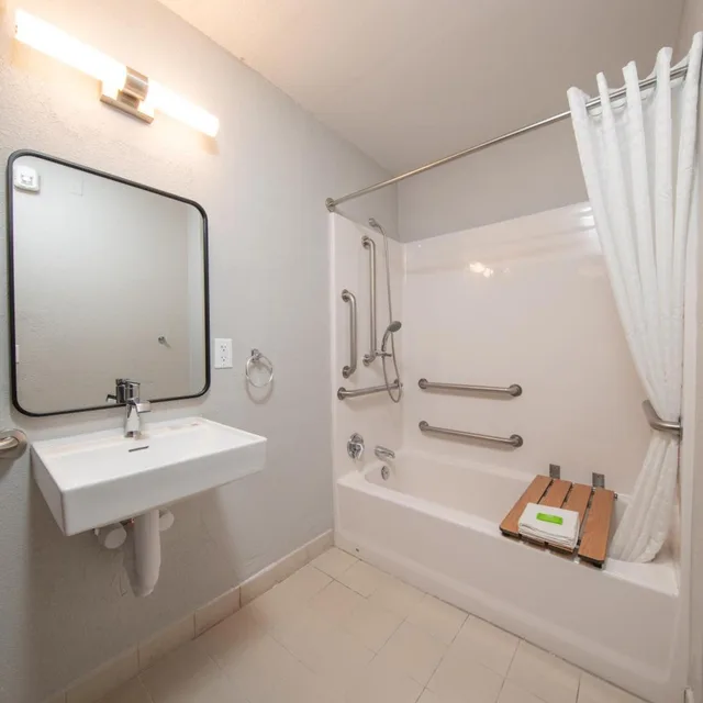 Hospitality, Double Bed, Accessible، The Jackson SouthTown Motel 6/7