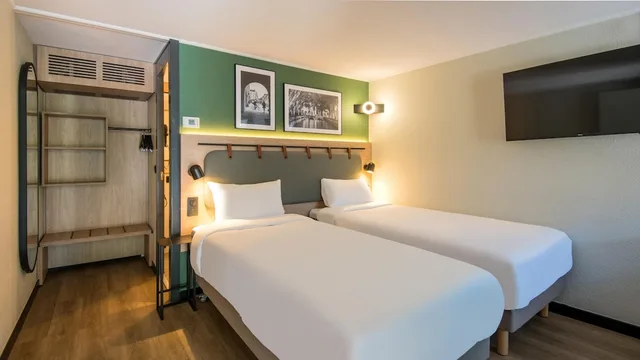 غرفة قياسية بسريرين منفصلين، Kyriad Direct Marseille Ouest Martigues 5/10