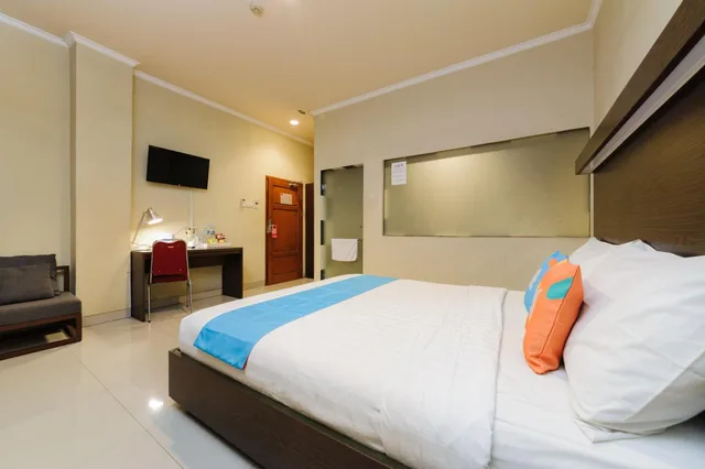 جناح بسرير كوين، RedDoorz Plus near Soekarno Hatta Airport 2 3/10