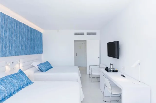 غرفة كومفورت مفردة بسرير مزدوج، Reverence Mare Hotel Adults Only 1/4