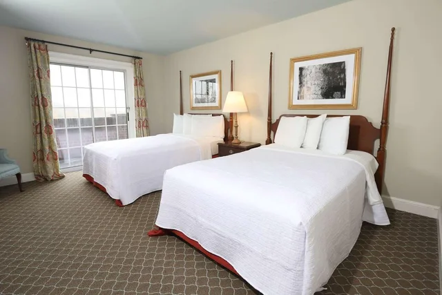Superior, Quadruple, Queen Bed, Natural Bridge Hotel, Trademark Collection by Wyndham 2/3