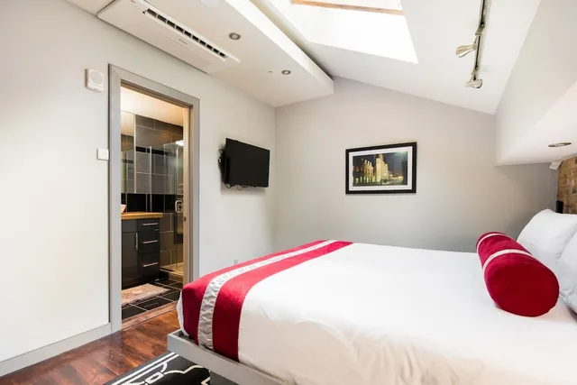 4 Bedrooms, Exclusive, Suite, 4 King Beds, Sofa, Pool Access، The Natchez Vacation Rentals 9/10