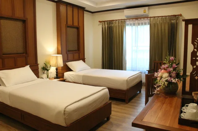 غرفة قياسية بسريرين منفصلين بإطلالة على الحديقة، Horizon Village And Resort 4/8