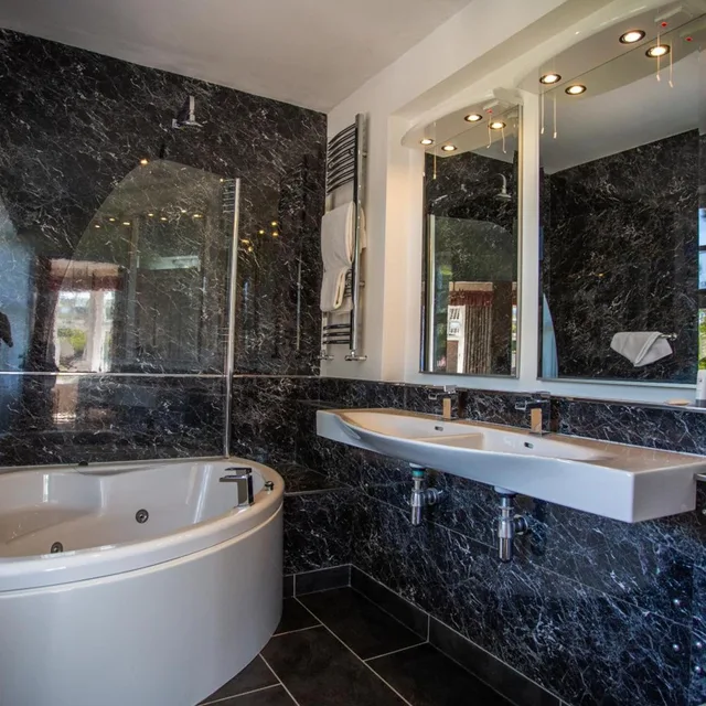 Deluxe, Double Bed, The Links Country Park Hotel 9/9