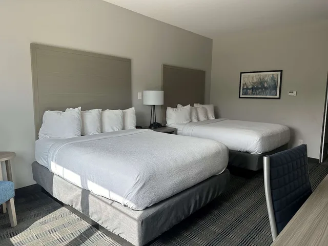 غرفة قياسية بسريرين كوين، Best Western Plus Chandler 3/5