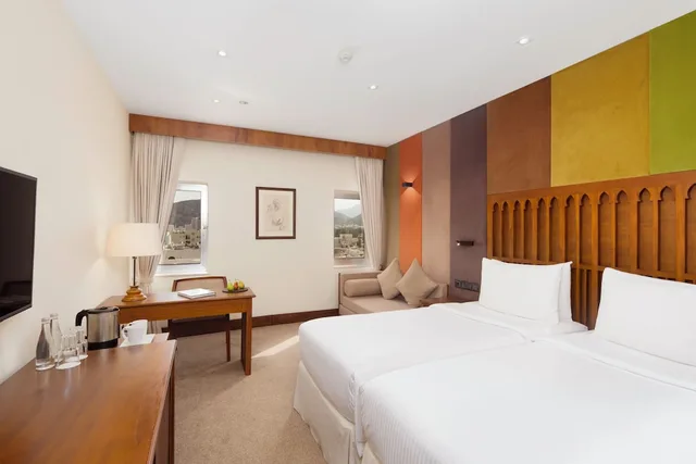 غرفة ديلوكس بسريرين منفصلين، AL FALAJ HOTEL 1/4