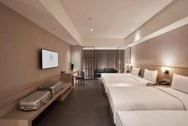غرفة اقتصادية رباعية، Grand Bay Resort 2/2
