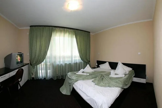 غرفة قياسية بسريرين منفصلين، Hotel Iri 1/10