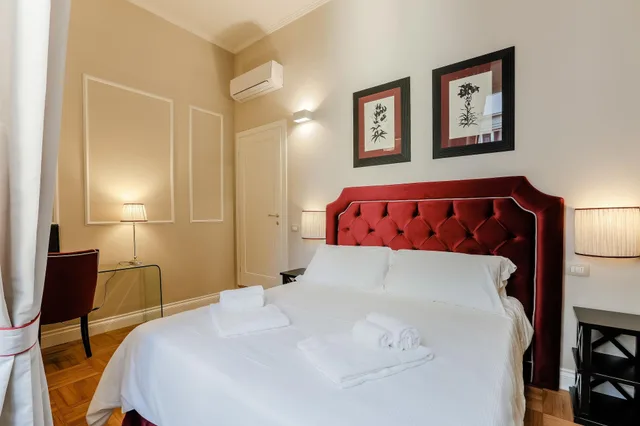 غرفة قياسية بسرير مزدوج أو سريرين منفصلين، Relais Tosinghi 2/10