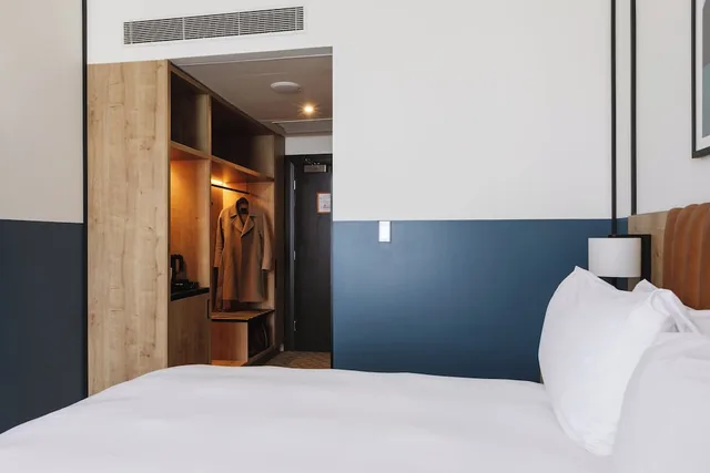 غرفة بريميوم بسرير كوين، voco Belfast, an IHG Hotel 5/9