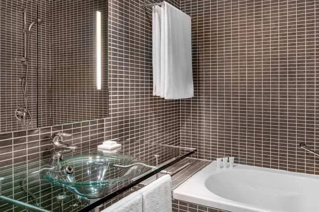 غرفة قياسية بسرير كينج، Ac Hotel Madrid Feria 9/20