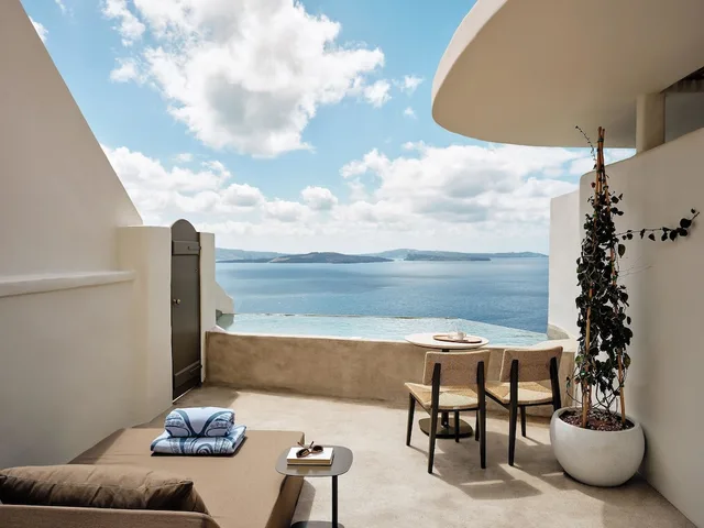 Signature, Suite, King Bed, Private Infinity Pool، Andronis Boutique Hotel 4/4