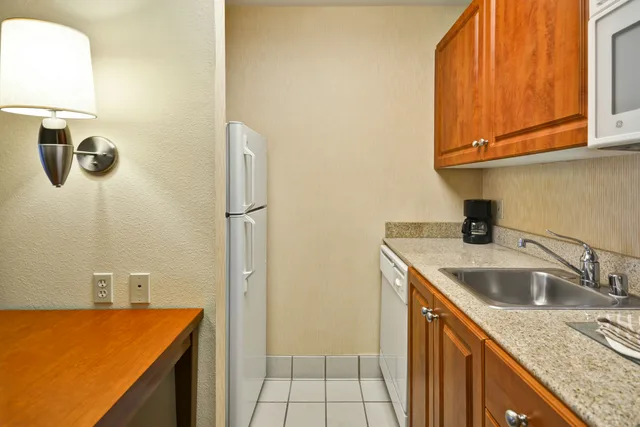 جناح استوديو بسرير كينج، Homewood Suites by Hilton Newark-Wilmington South Area 2/3