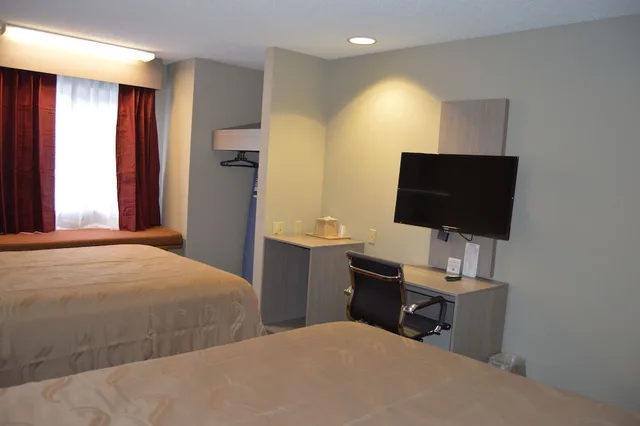 غرفة قياسية بسريرين كوين، Quality Inn & Suites Grove City-Outlet Mall 2/7