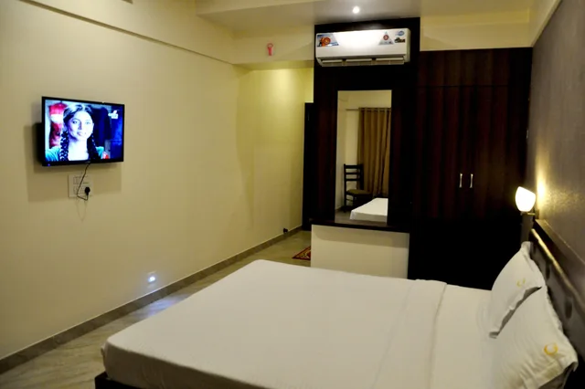 غرفة ديلوكس بسرير مزدوج، HOTEL GULMOHAR PRIDE 5/5