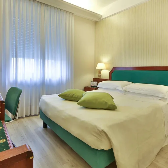 غرفة بسرير مزدوج أو سريرين منفصلين، Hotel Astoria, Sure Hotel Collection by Best Western 1/10