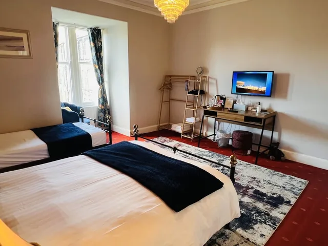 جناح بسرير مزدوج وسرير فردي، Ardenlee Guest House 9/10